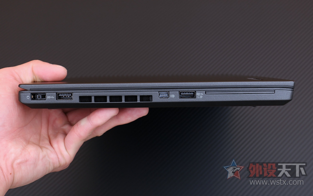 ���������룬���� ThinkPad T450s ���ֿ��������ڴ�С�ǣ�