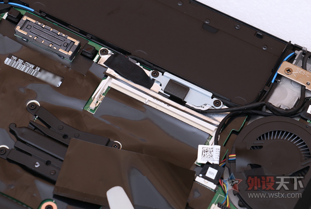 ���������룬���� ThinkPad T450s ���ֿ��������ڴ�С�ǣ�