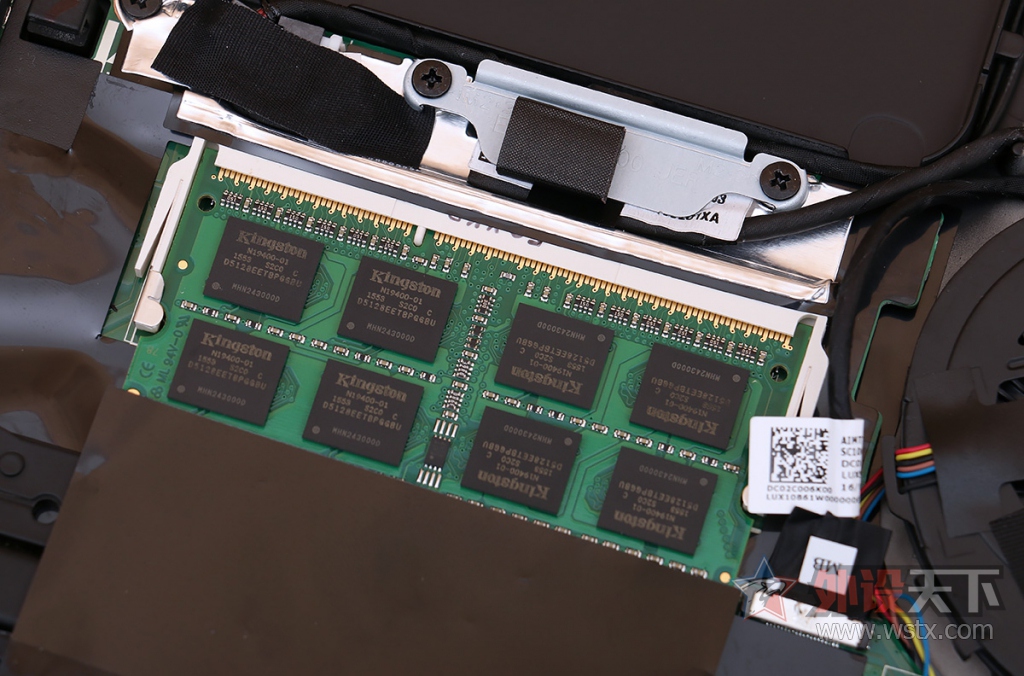 ���������룬���� ThinkPad T450s ���ֿ��������ڴ�С�ǣ�