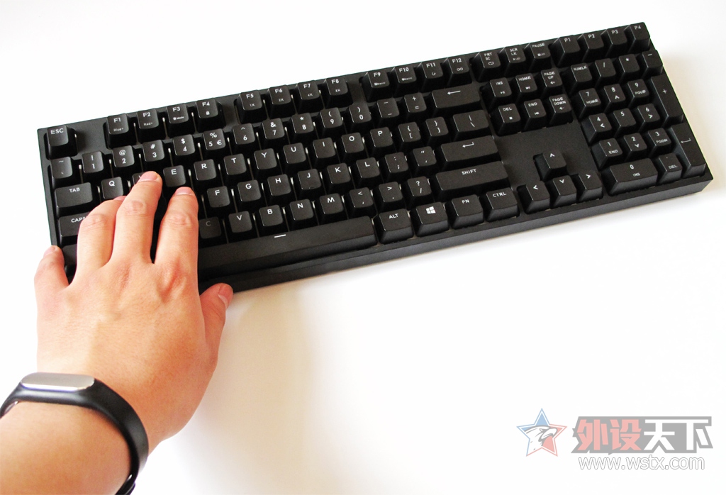 CoolerMaster�������𼫹�100C�����е���̲������--ߣ���ְ��ֲ���㿴��