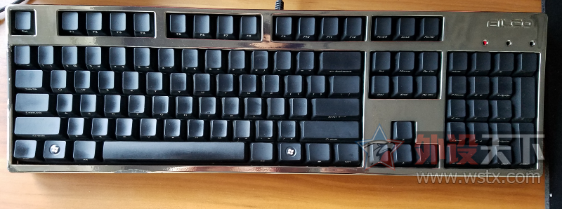 ��ɽ������������ɫ����FILCO ���� ���� ���� ��� ����~~~~