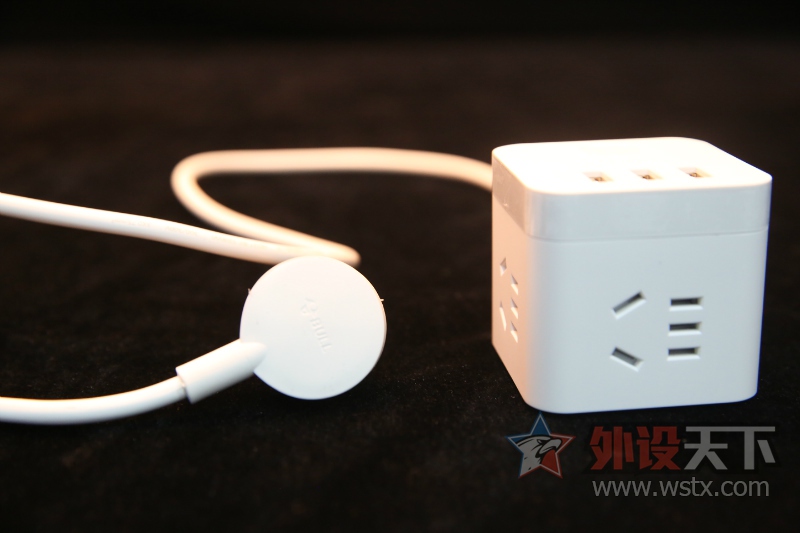 ����ȫ���Ǹ�С����Ʒ��������ţ����USB��������