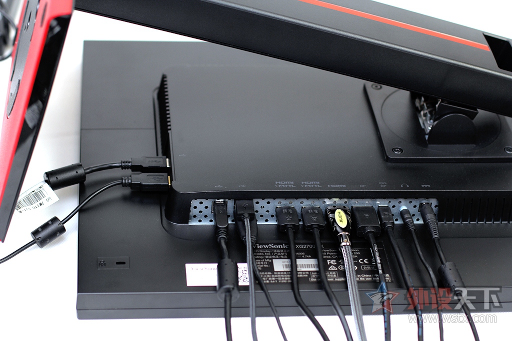 ������������+����XG2700�����ü�4K�羺��ʾ��