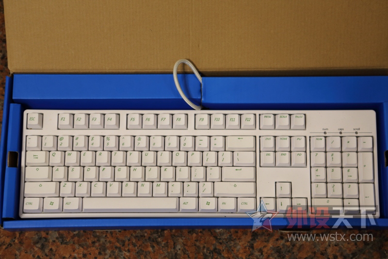 ����������ʣ��һ��ȫ��K95 RGB ����1050�������߰�