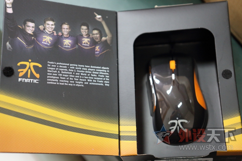 ����������ʣ��һ��ȫ��K95 RGB ����1050�������߰�