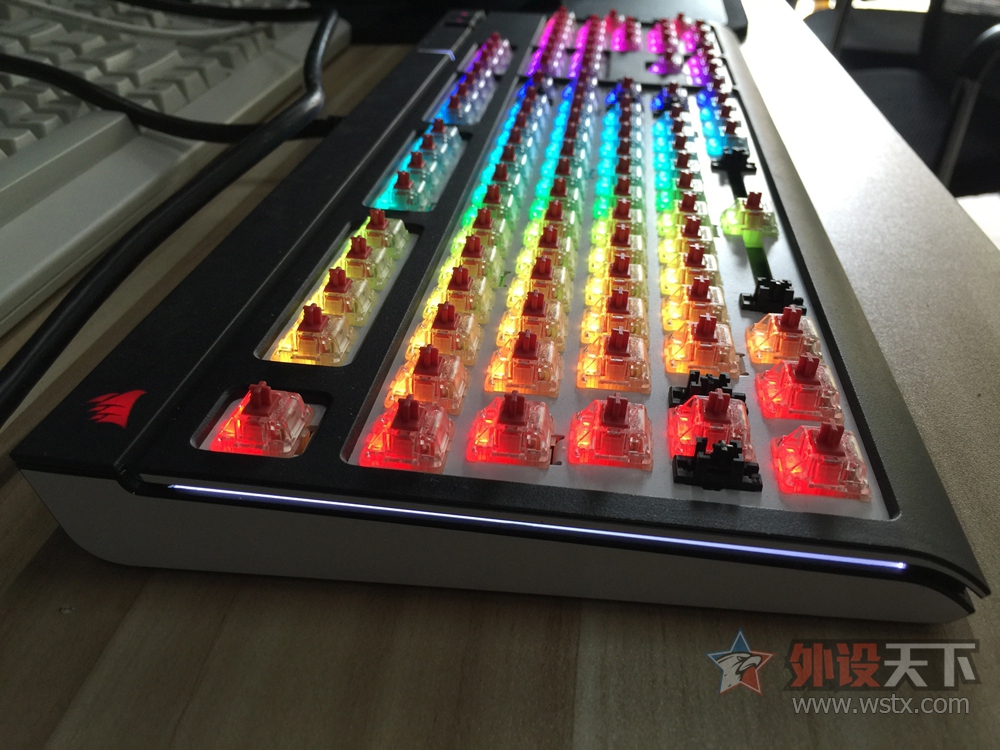 �����ϡ��������ͽ���RGB������