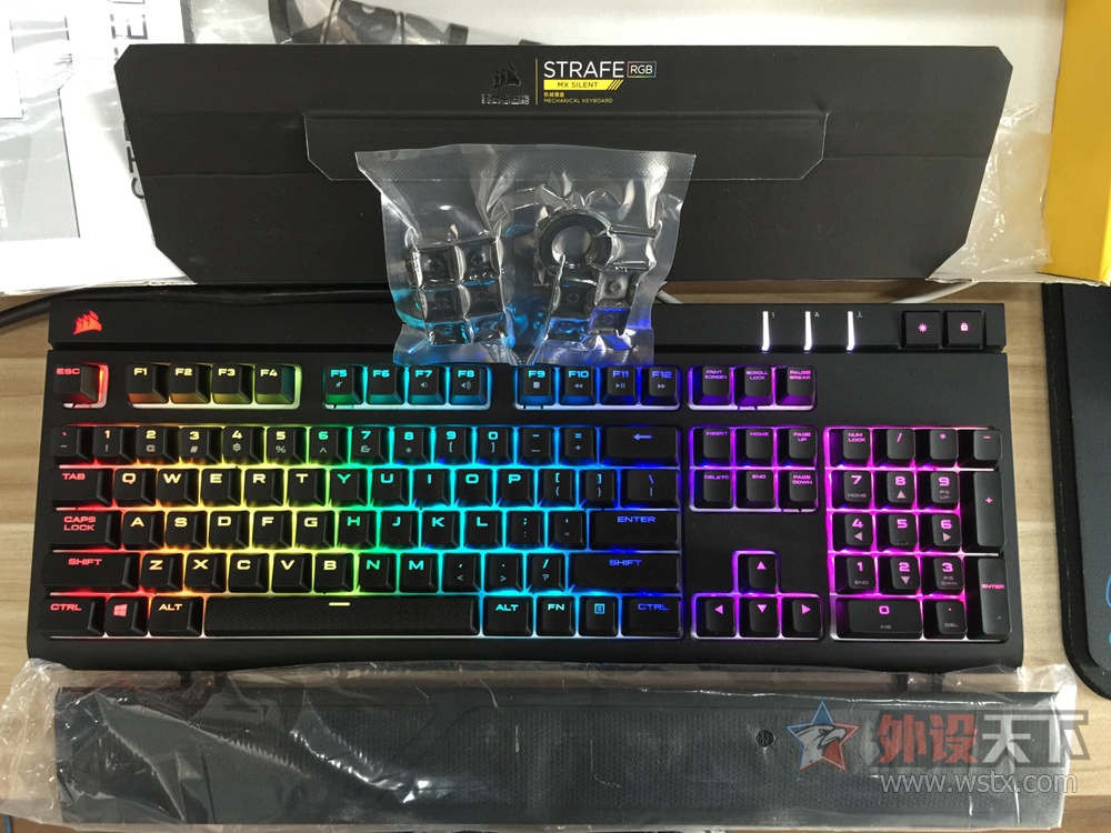 �����ϡ��������ͽ���RGB������