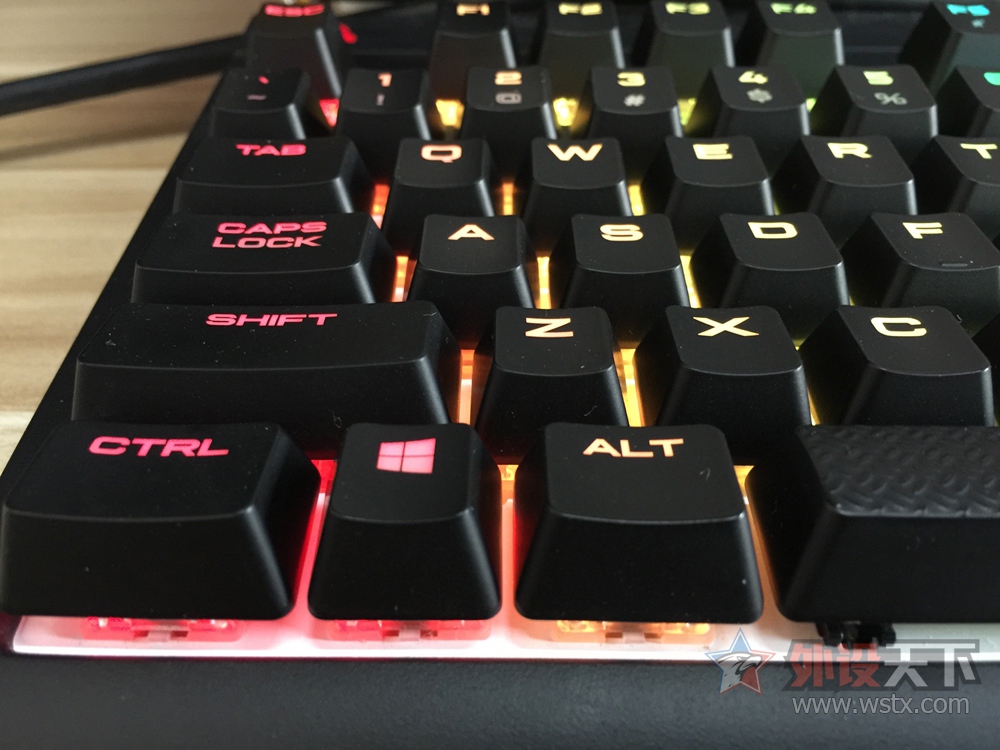 �����ϡ��������ͽ���RGB������