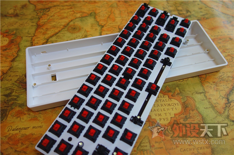 ��ӴӴ�ơ��Ƴ³���--POKER�������棩 PRO ����