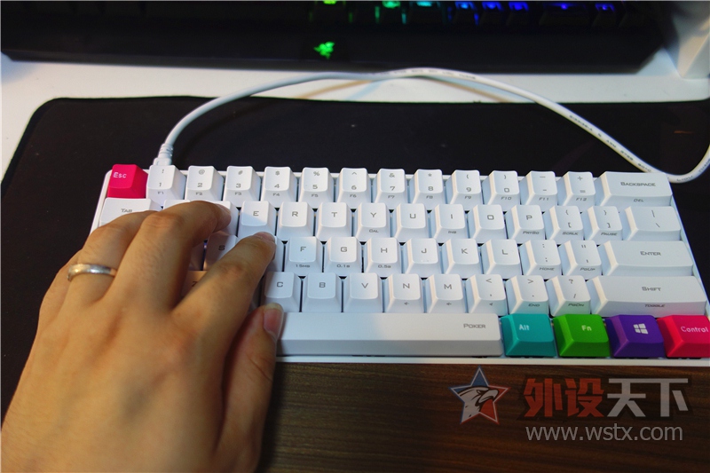 ��ӴӴ�ơ��Ƴ³���--POKER�������棩 PRO ����