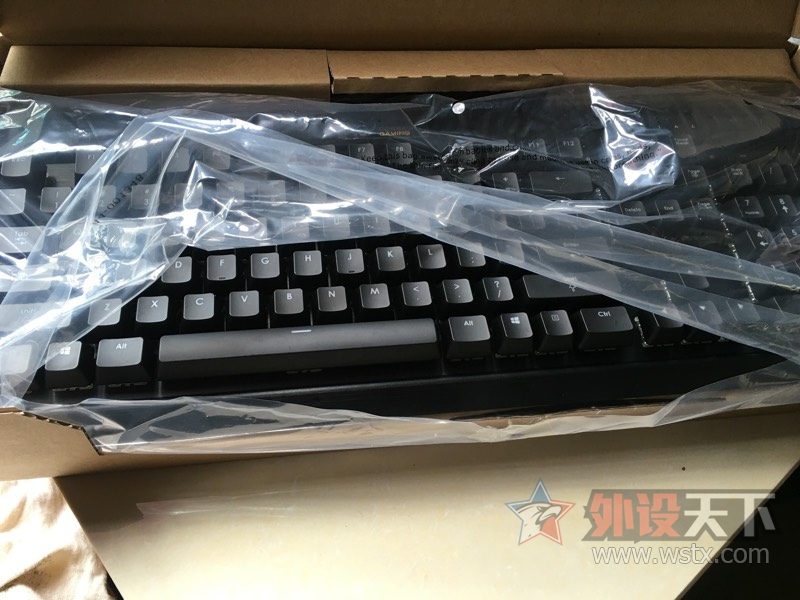 �ѳ������ա�����K70RGB���ᣬG710���ᡣ