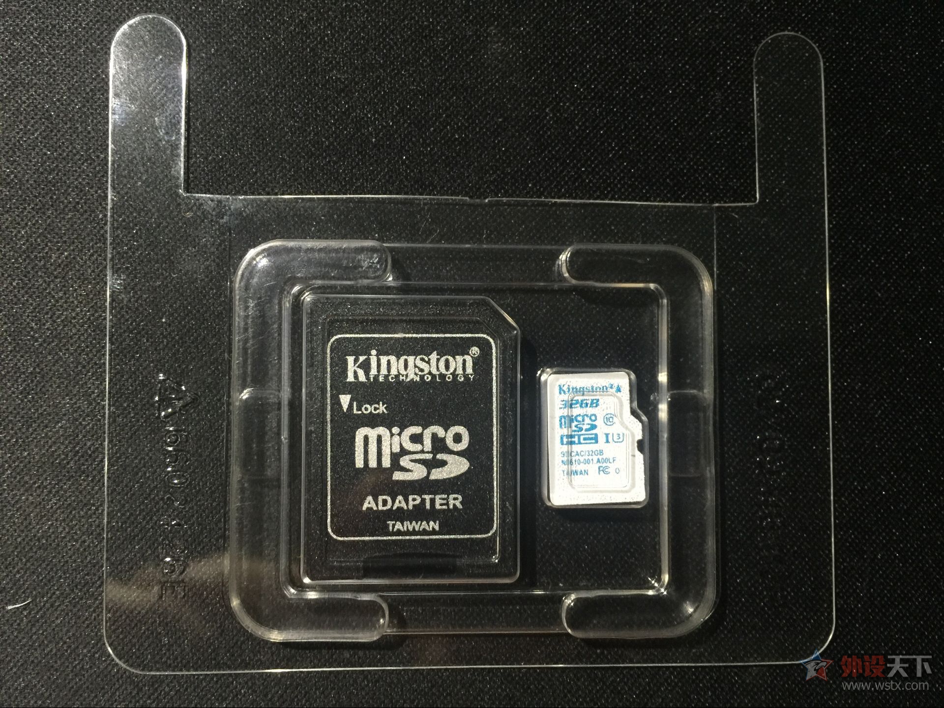 ��ʿ��32GB Class10 UHS-I U3���ٴ洢������