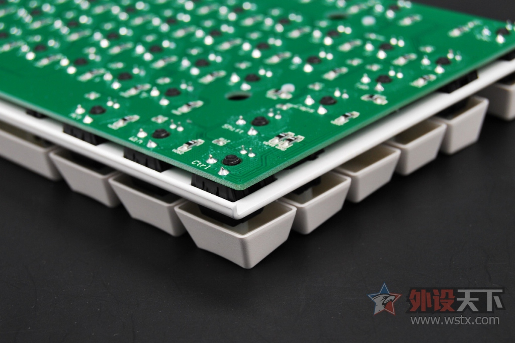 �����������ܡ������ڵ���ֵ�ɡ�����˹G.S87 LED ��е���̲������