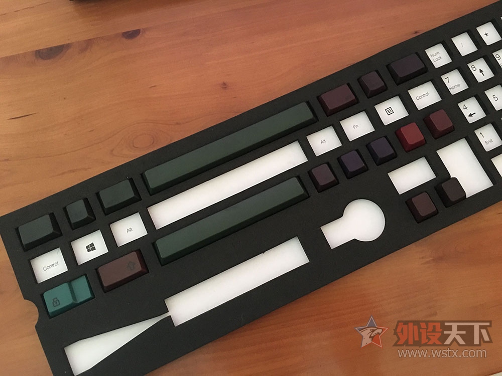 ���ۿա��˲�RGBY CSGO�ȸ��ּ�ñ   �۸�����