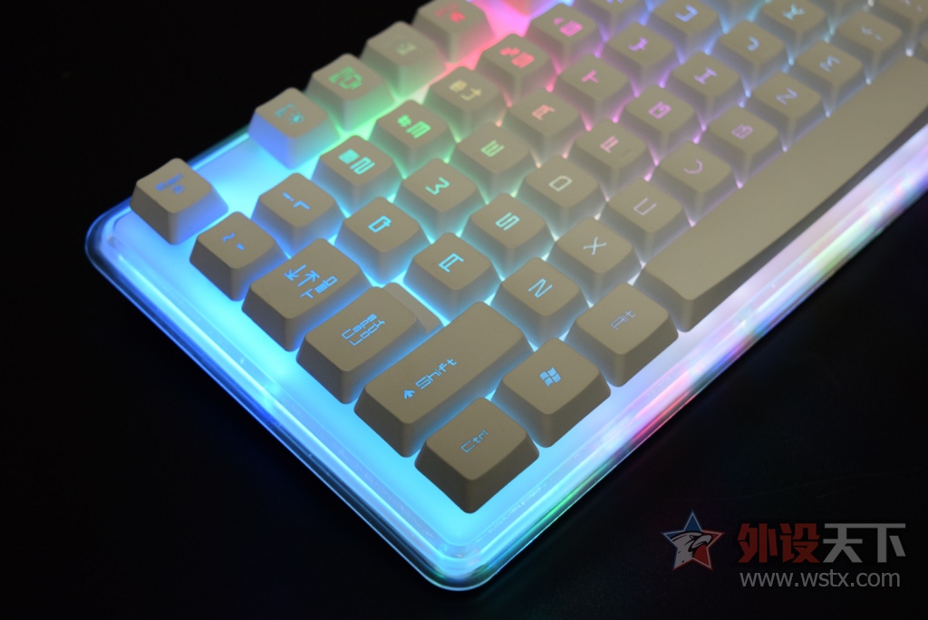 ֵE-3LUE K725Ĥ
