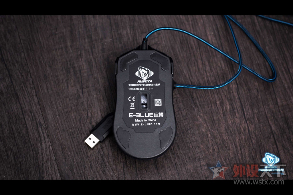 ���Ц����ԡ� E-3LUE M668������� [