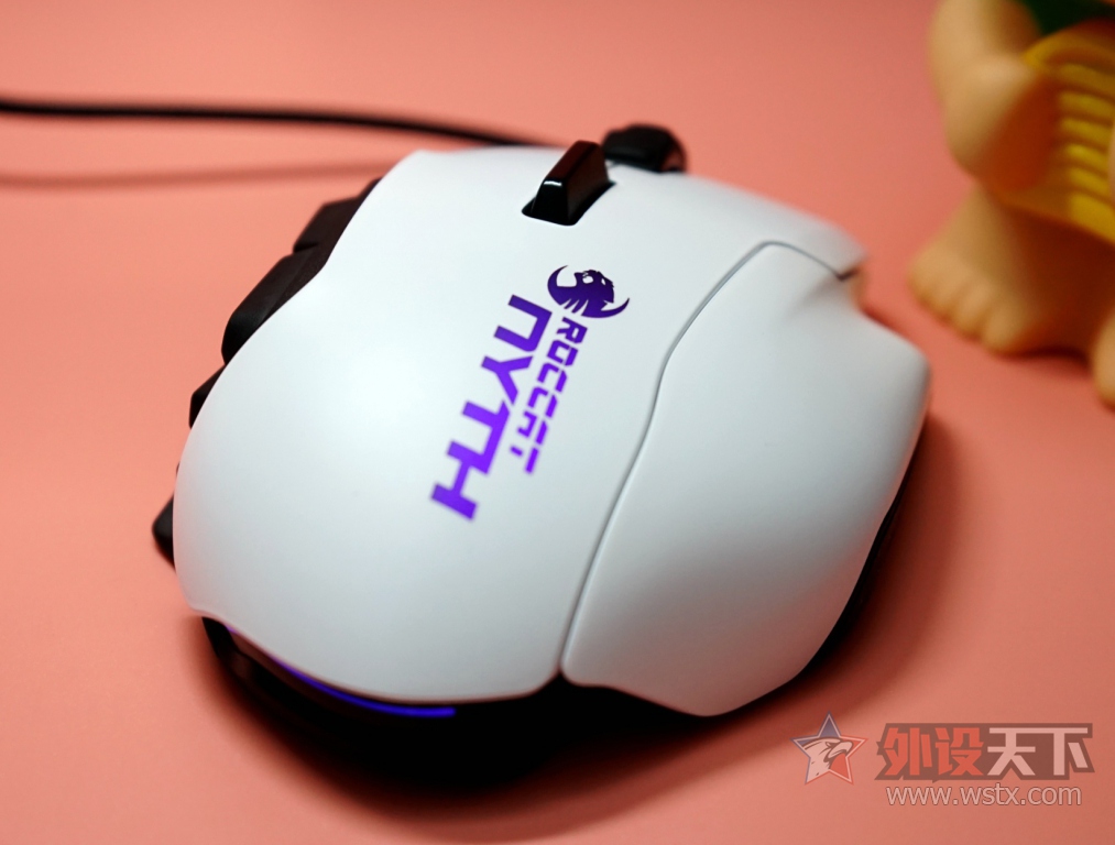 �������е�һ�Ρ������ֿ�DIYģ�黯���Roccat NYTH����+С��