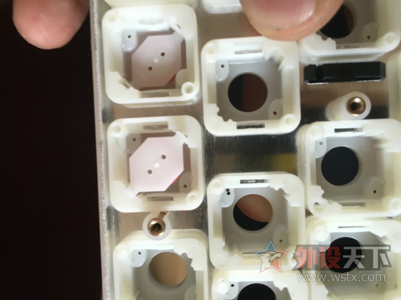 A�󾲵��ݿ�����