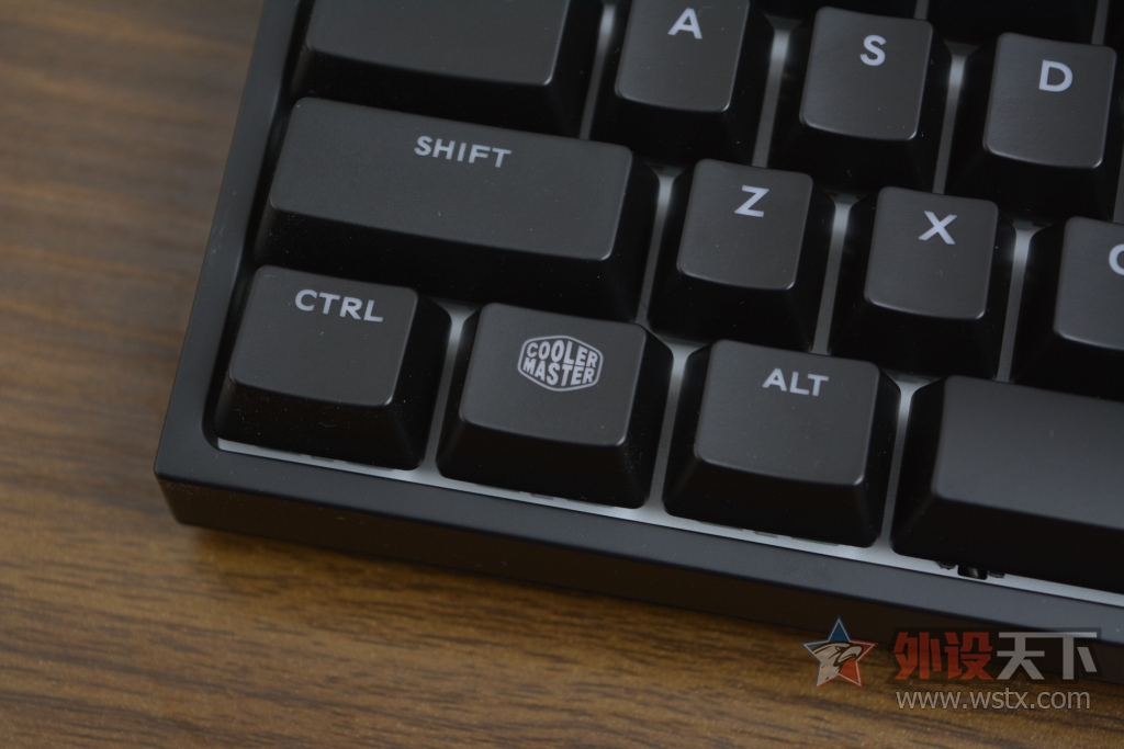 RGB�����顪����������MasterKeys  Pro L�������