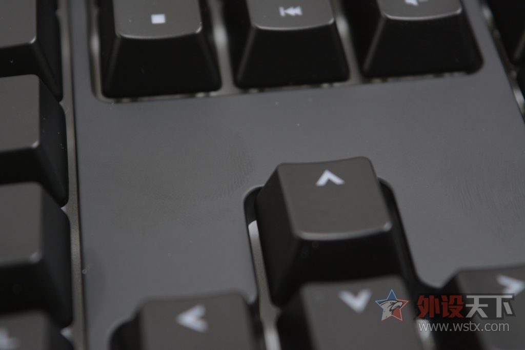 RGB�����顪����������MasterKeys  Pro L�������