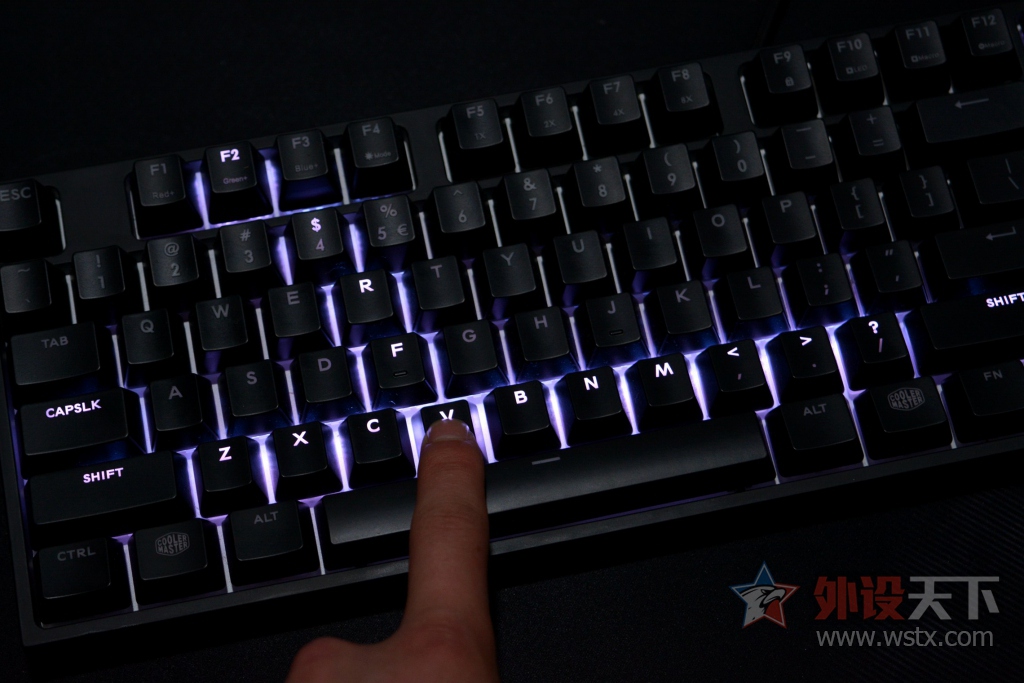 RGB�����顪����������MasterKeys  Pro L�������