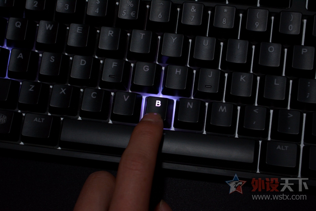 RGB�����顪����������MasterKeys  Pro L�������