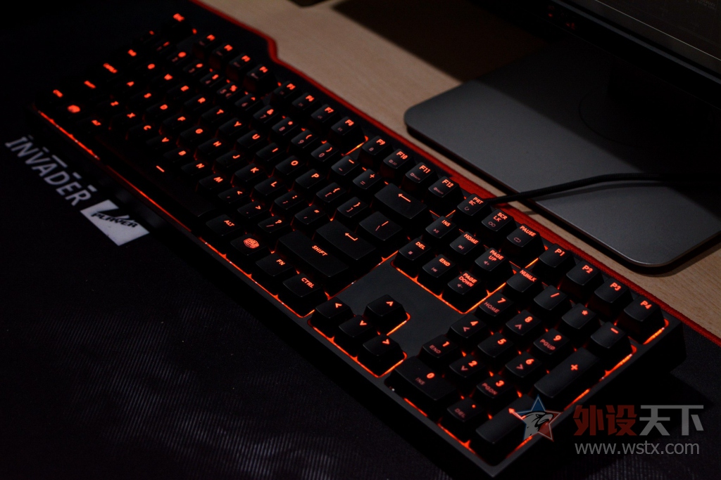 RGB�����顪����������MasterKeys  Pro L�������