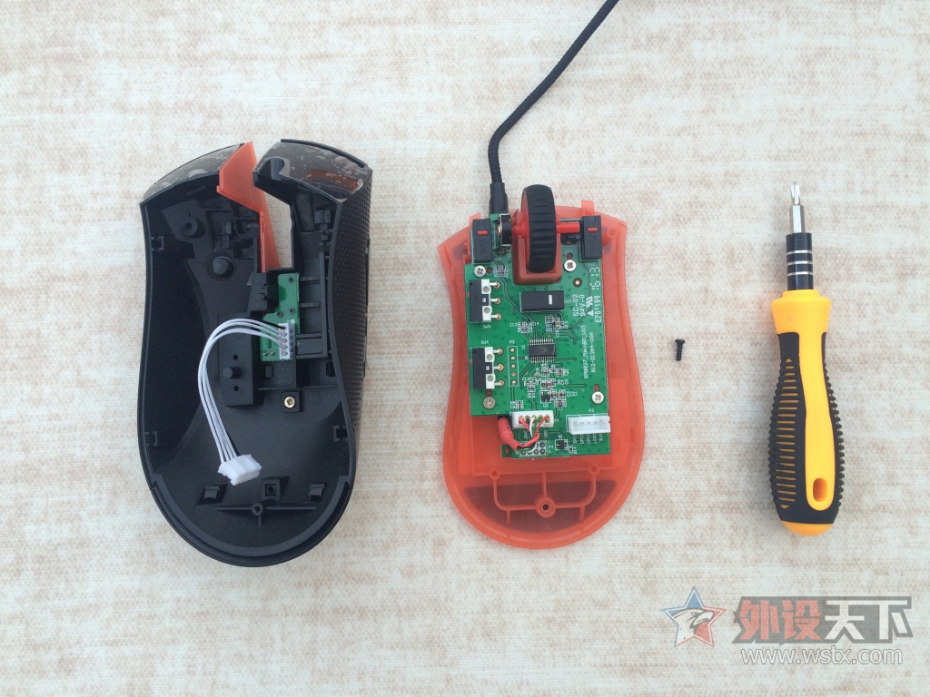 �����һ����Ϸ������飬������δ�ɹ���ͬ־����Ŭ����