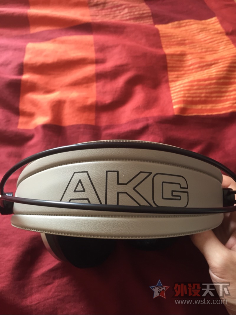 AKG K272hd