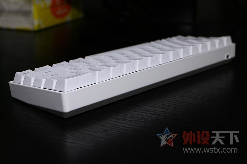 ����ѡ���Ͷ��ˣ�IKBC POKER������ PKX-6100�������