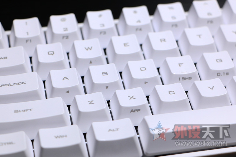 ����ѡ���Ͷ��ˣ�IKBC POKER������ PKX-6100�������