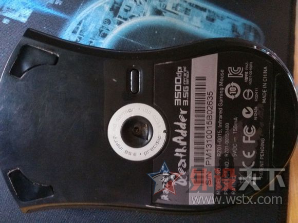 �������ߣ���¶һ�����ٻ���è�꣬�����ۺ�ļٻ�֤����