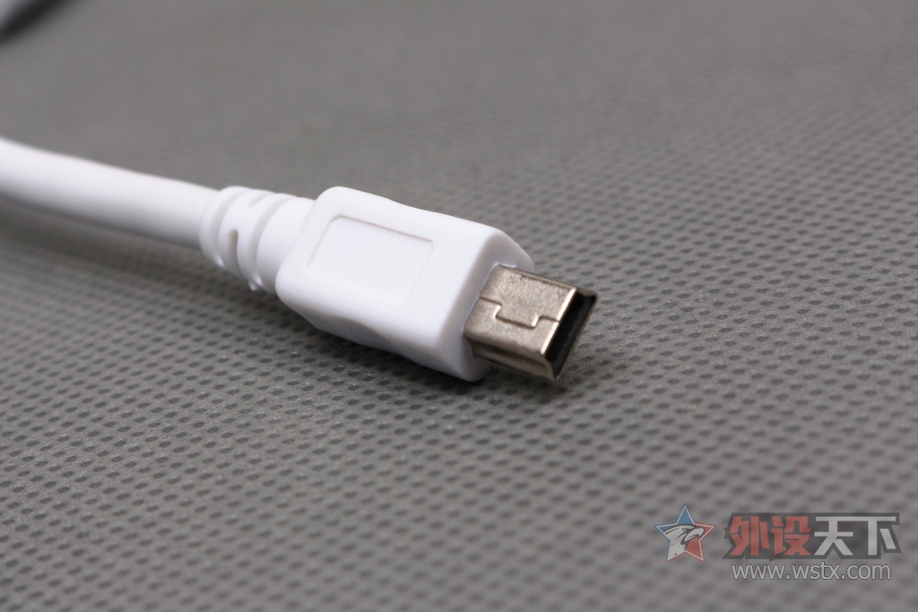 ������Poker PKX-6100��������