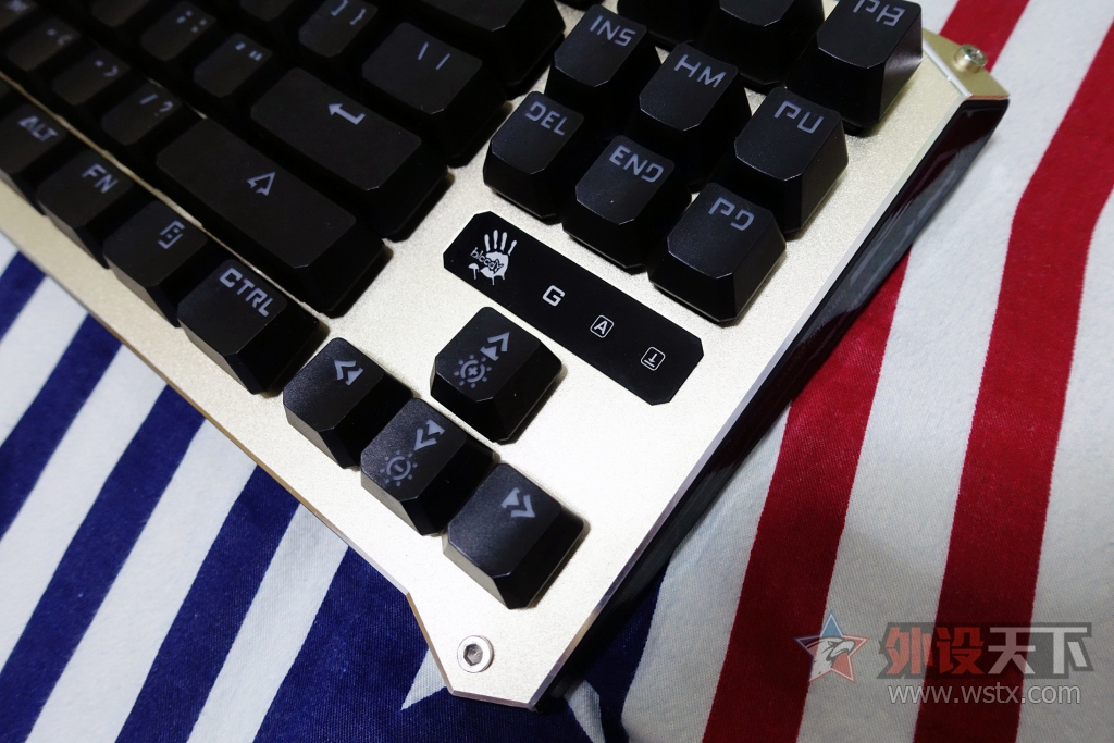 ���� �������Ἴ��Ѫ������B830��������