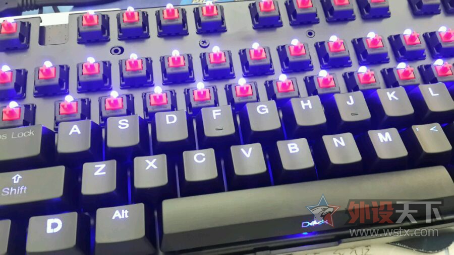 ����������ҵDeck�ռ��Ͻ�87PRO����&��ȸ�װ