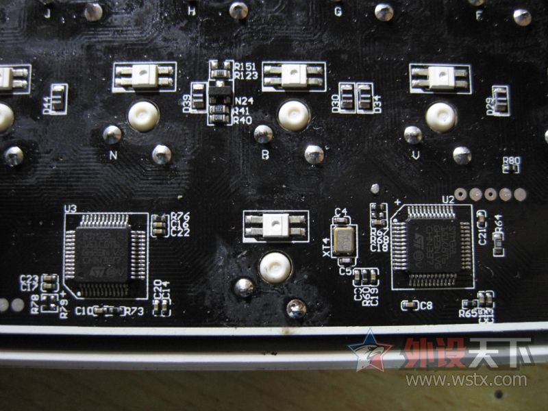 �����Ľ��� ����Plum87rgb��е������Anne pro����rgb��е���̺�������