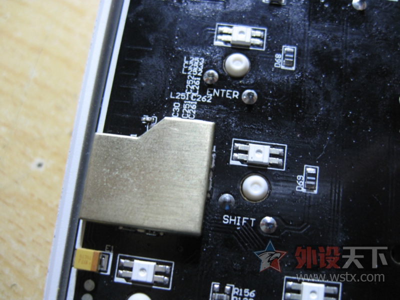 �����Ľ��� ����Plum87rgb��е������Anne pro����rgb��е���̺�������