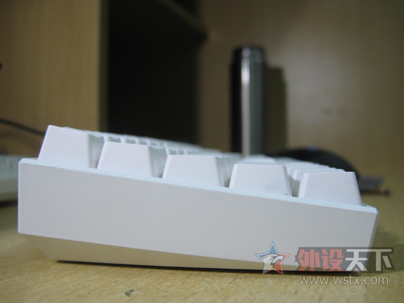 �����Ľ��� ����Plum87rgb��е������Anne pro����rgb��е���̺�������