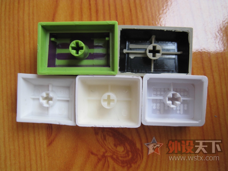 �����Ľ��� ����Plum87rgb��е������Anne pro����rgb��е���̺�������