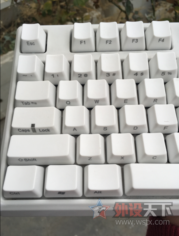 ���ѳ������ۿ���87��ɫPBT��̣�����cherry����