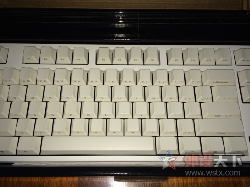 ���Ϻ������۳�leopold  ������