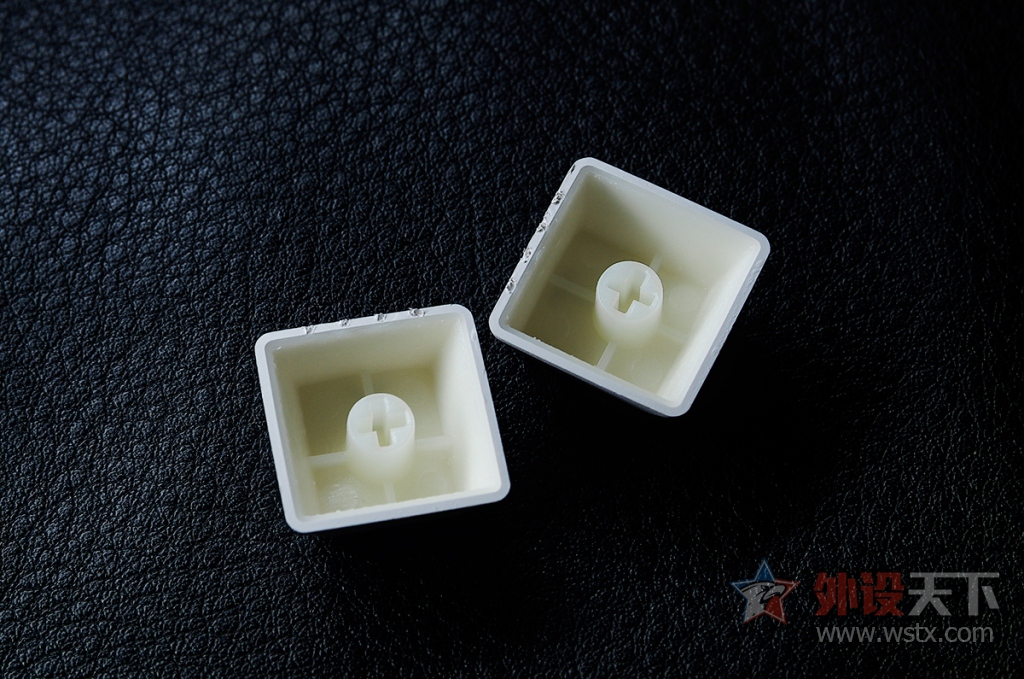 ����ұ��桿�е����е�� ��˹G.S-87LED���̲������