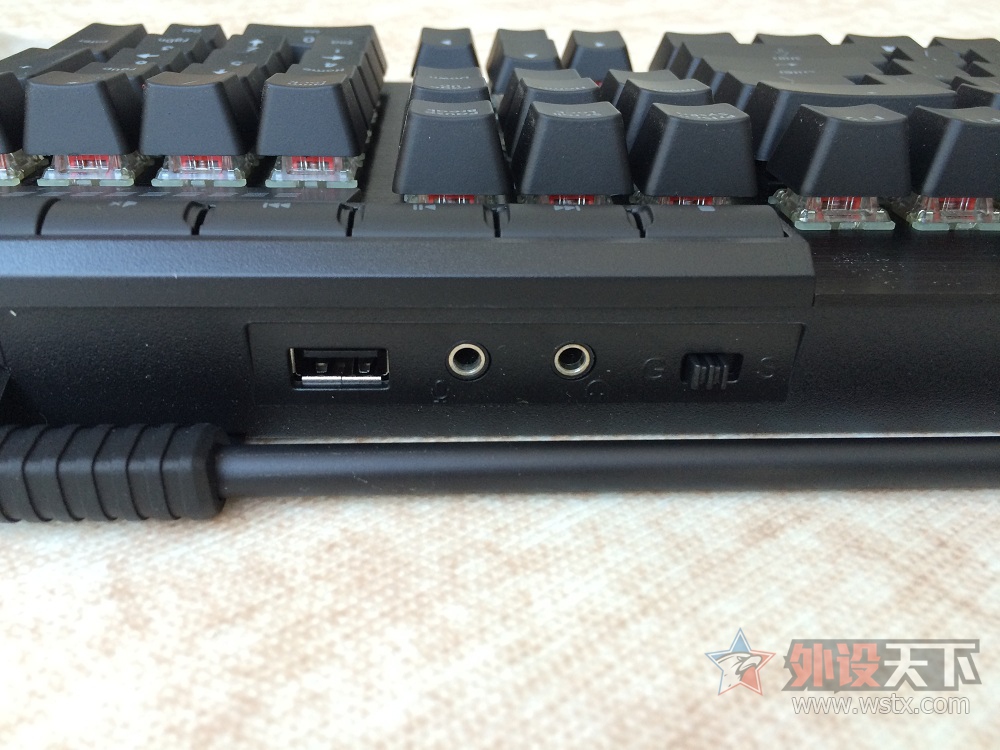 �ܲ������죬�ܲ����뺣�����粢�磿����֥��KM780RGB��е��������