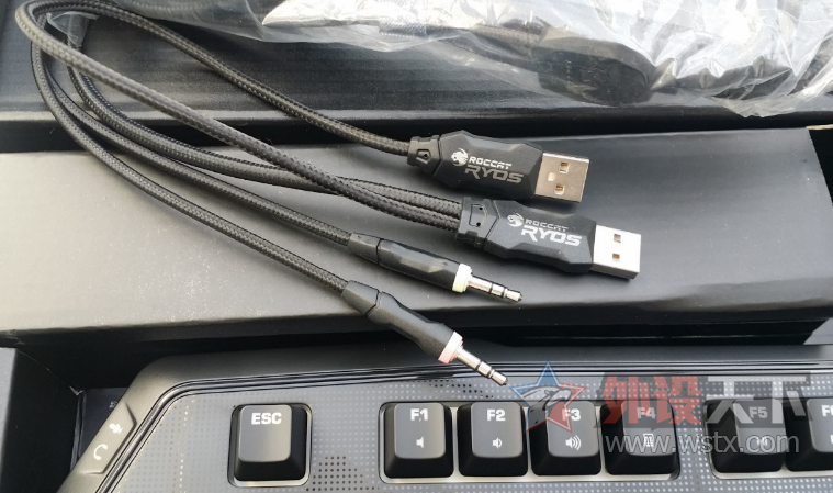 ����¾��磬������ƷRGB��е����Ryos MK  FX���䣡ԭ��RGB��е�ᣡ������һ֧RGB...