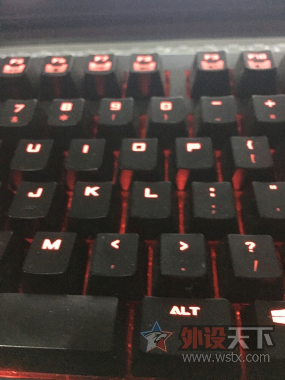 �����ݡ����۷��� �ѱ����� ���� ���� Iphone 6S PLUS16G��4100Ԫ ���� BOSE����