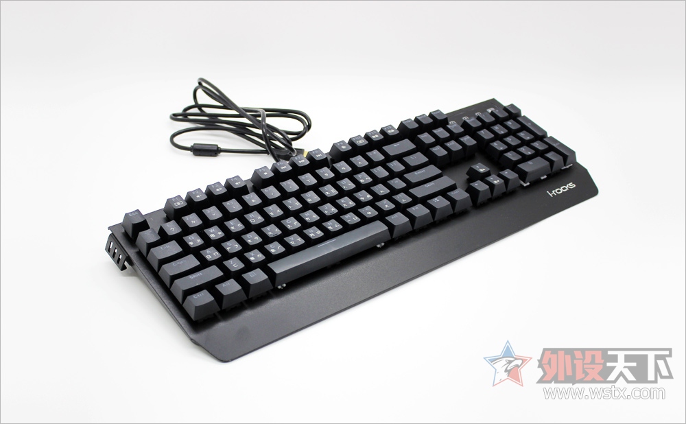 ��һ�����ܽӴ�? Irocks���ǿ�K60M�¿��е����������.