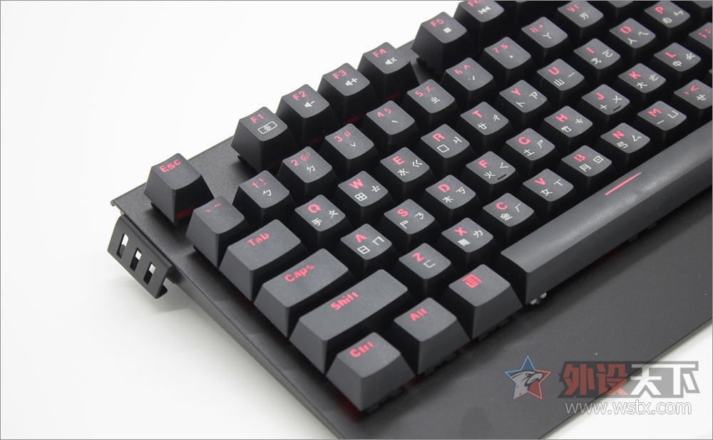 ��һ�����ܽӴ�? Irocks���ǿ�K60M�¿��е����������.