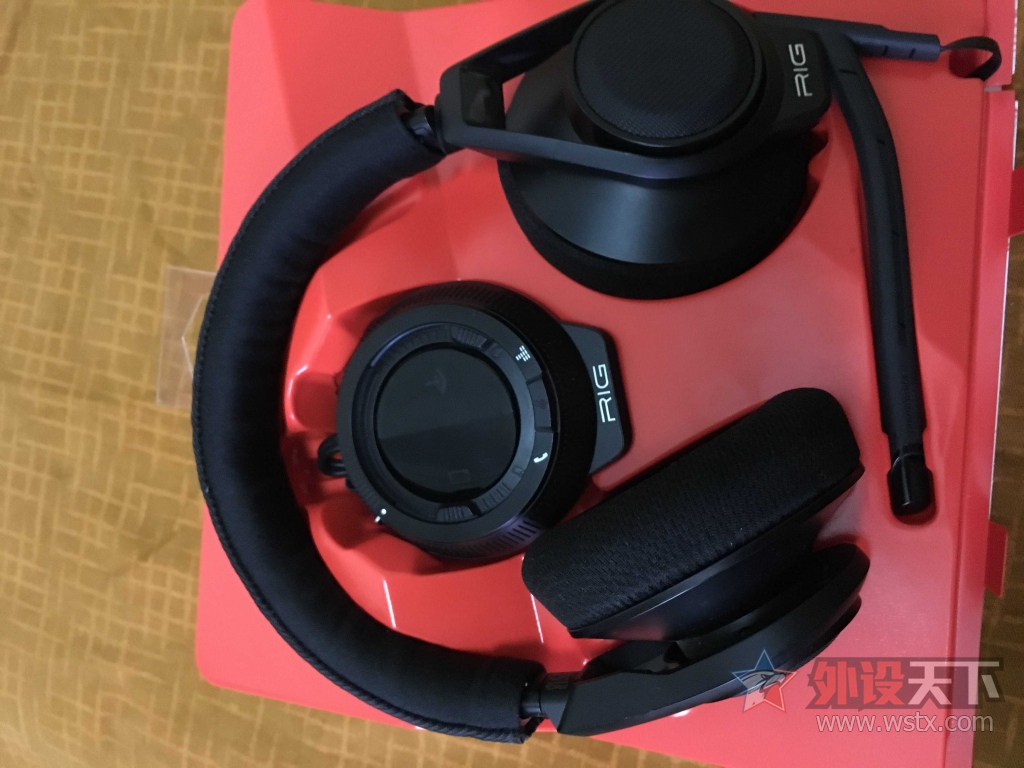 ��ȫ����Plantronic RIG������������9�£�