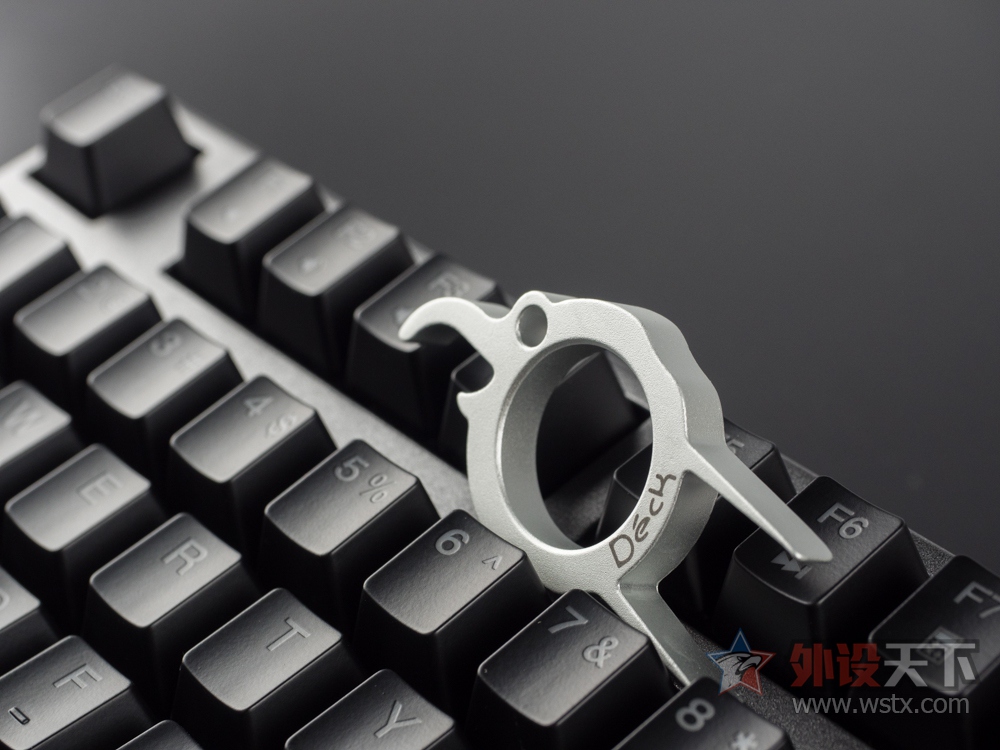 �����ӡ�����ɨ��ɮ Deck 108 Hassium PRO����