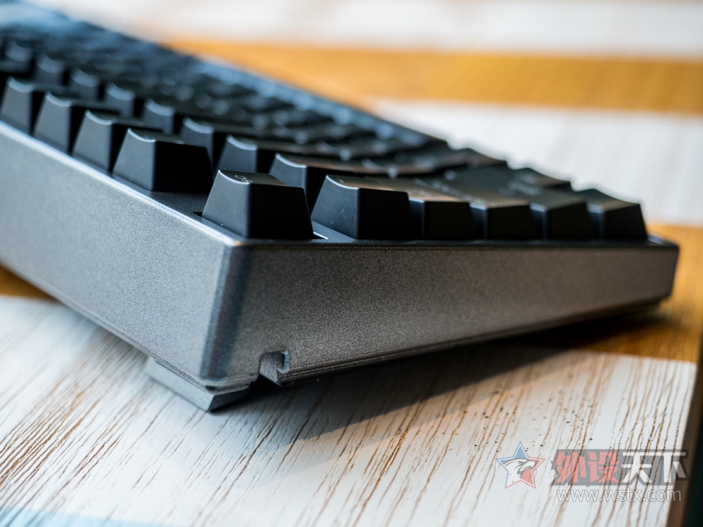 �����ӡ�����ɨ��ɮ Deck 108 Hassium PRO����